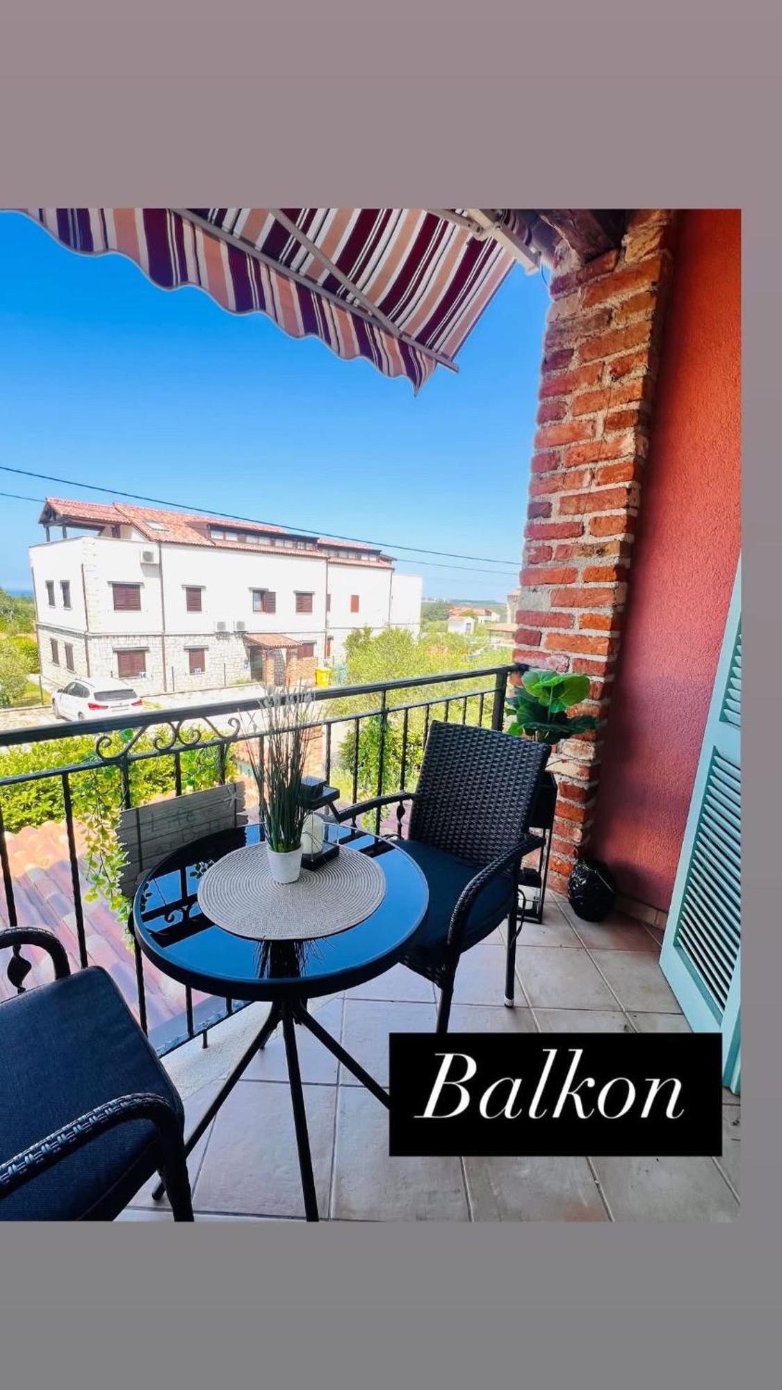 Apartment Aleks Tar-Vabriga Екстериор снимка